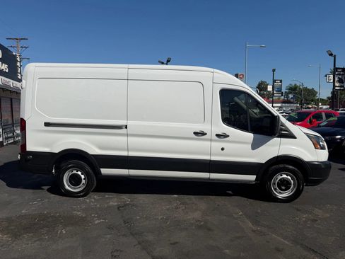 Used 2019 Ford Transit 250 148 Medium Roof RWD image 7