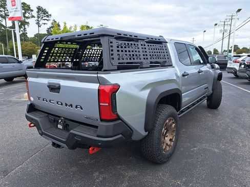 New 2025 Toyota Tacoma Trailhunter image 6