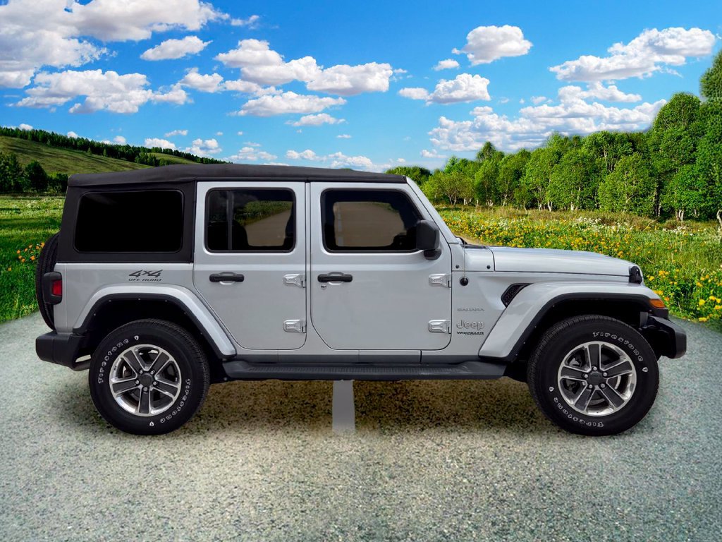Used 2022 Jeep Wrangler Unlimited Sahara AWD/4WD image 7
