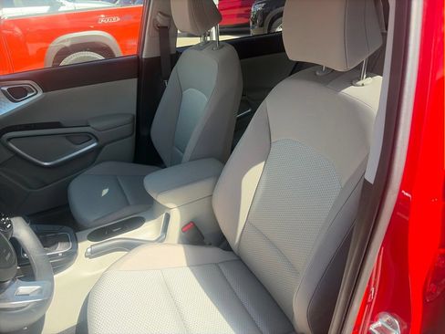 Used 2022 Kia Soul LX w/ Technology Package FWD image 29