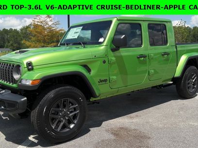 New 2025 Jeep Gladiator Sport