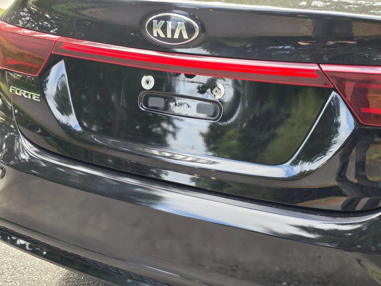 Used 2021 Kia Forte LXS FWD image 12