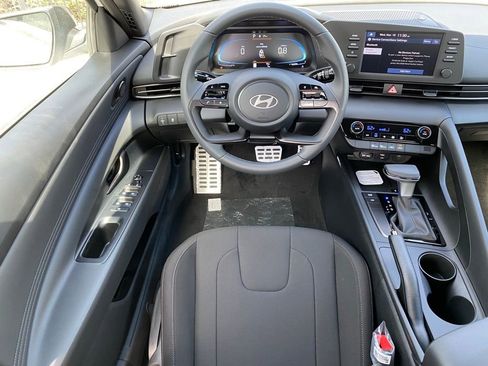 New 2026 Hyundai Elantra Sport FWD image 27