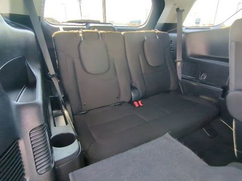 Used 2022 Ford Explorer XLT image 20