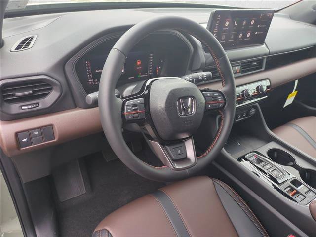 New 2026 Honda Pilot TrailSport image 3