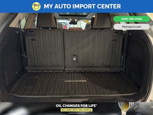 Used 2022 Toyota Highlander Platinum image 30