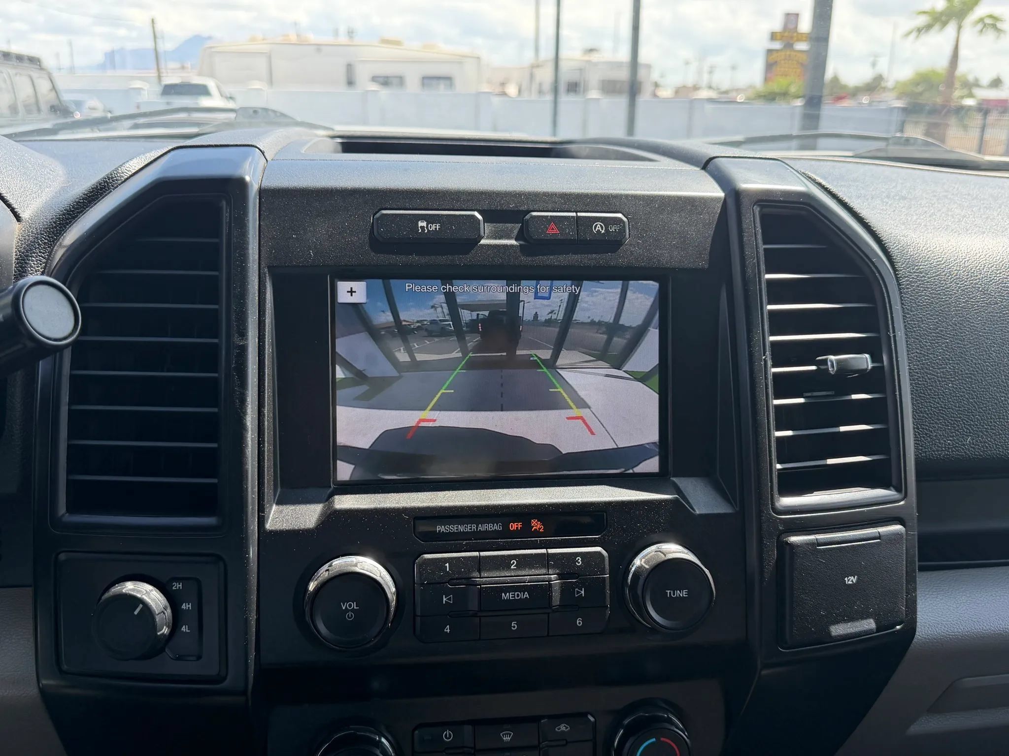 Used 2019 Ford F150 XL w/ Equipment Group 101A Mid AWD/4WD image 20