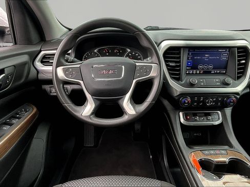 Used 2021 GMC Acadia SLE FWD image 8