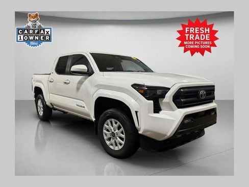 Used 2024 Toyota Tacoma 4x4 Double Cab image 1