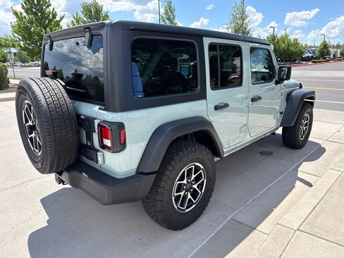 Used 2024 Jeep Wrangler Unlimited Sport AWD/4WD image 5