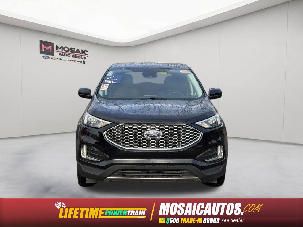 Used 2024 Ford Edge SEL w/ Convenience Package AWD/4WD image 2
