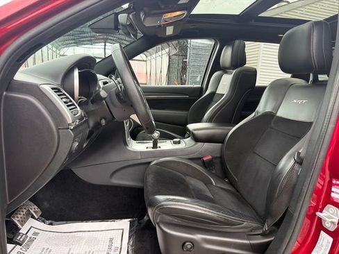 Used 2015 Jeep Grand Cherokee SRT AWD/4WD image 10