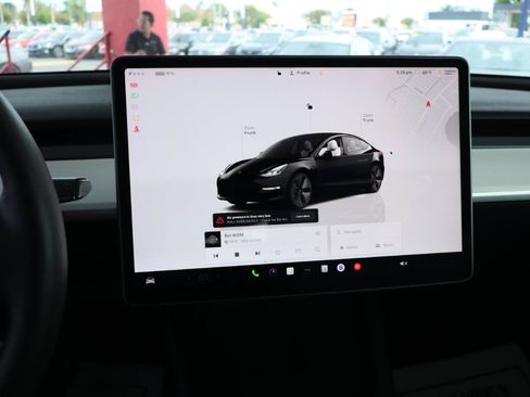 Used 2022 Tesla Model 3 RWD image 21