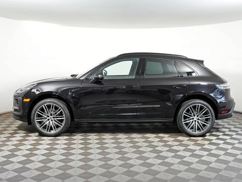 Used 2026 Porsche Macan AWD/4WD image 2