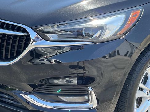 Used 2020 Buick Enclave Premium w/ Trailering Package, 5000 lbs. AWD/4WD image 10