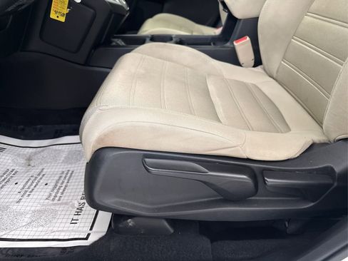 Used 2019 Honda CR-V LX image 39