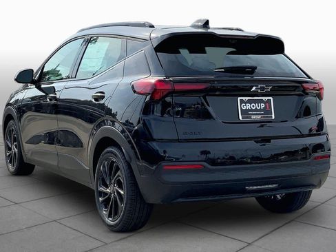 New 2027 Chevrolet Bolt RS w/ Technology Package FWD image 4