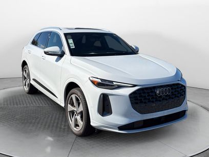 New 2025 Audi Q5 Premium Plus