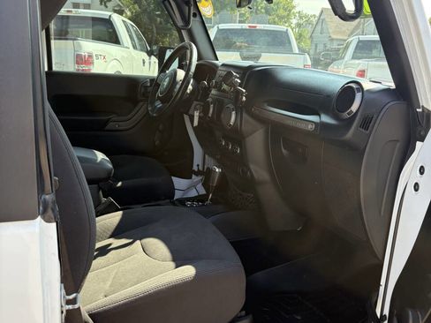 Used 2017 Jeep Wrangler Sport w/ Quick Order Package 24S image 8