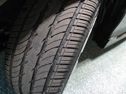 Used 2016 Honda Accord Touring image 13