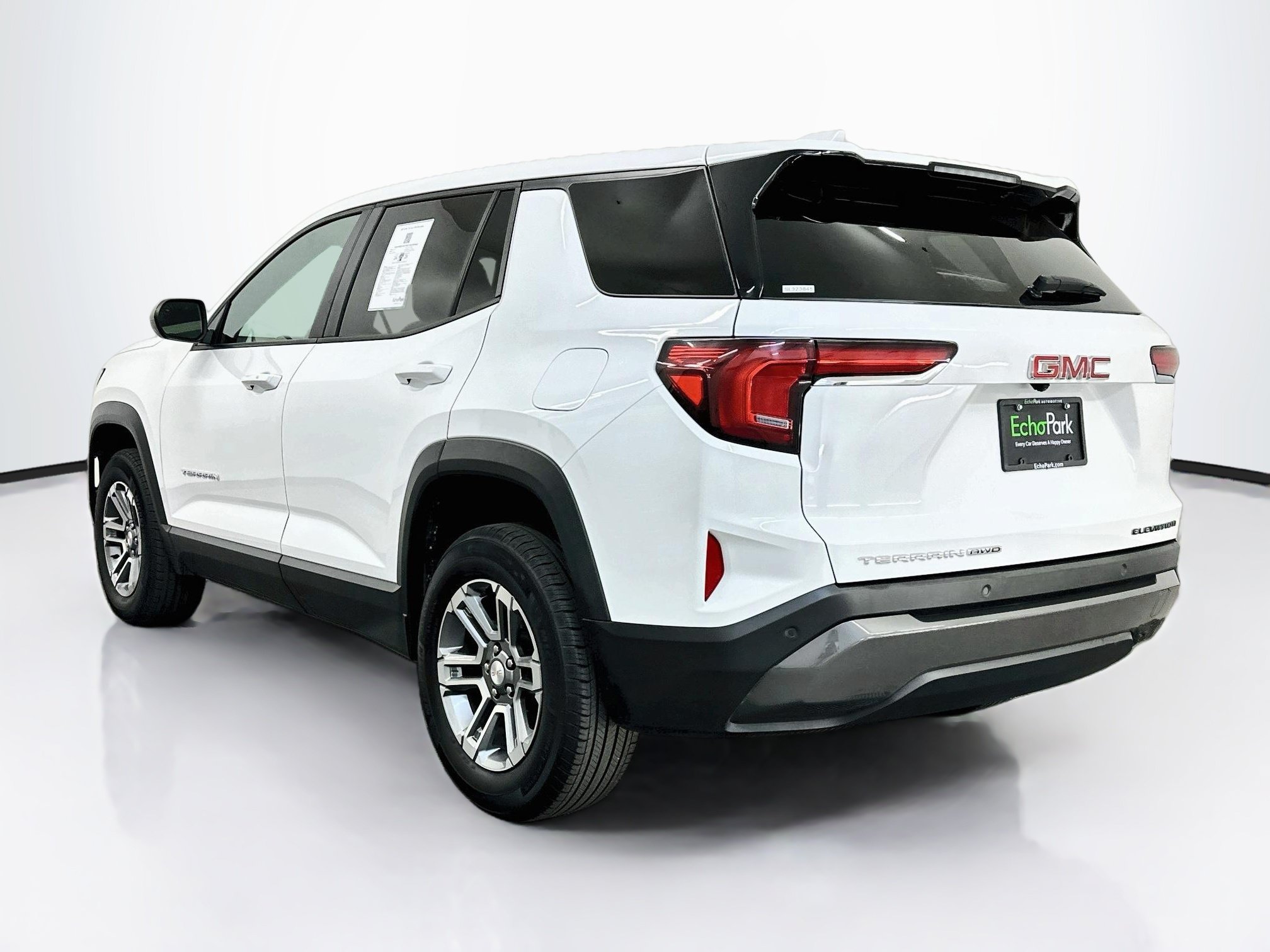 Used 2025 GMC Terrain Elevation AWD/4WD image 5
