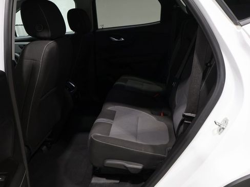 Used 2025 Chevrolet Blazer LT image 16
