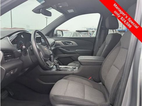 Certified 2023 Chevrolet Traverse LT image 15
