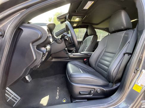 Used 2023 Lexus IS 350 F Sport RWD image 11