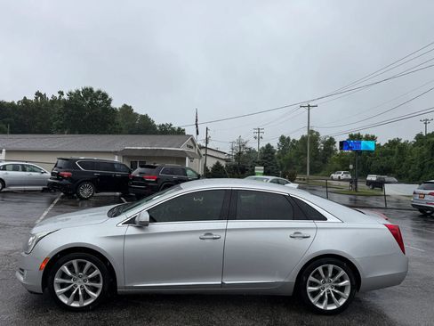 Used 2015 Cadillac XTS Luxury AWD/4WD image 2