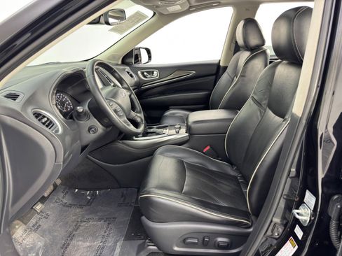 Used 2019 INFINITI QX60 Luxe w/ Essential Package image 16