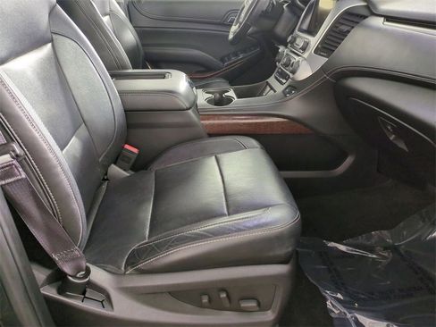 Used 2015 GMC Yukon SLT image 28