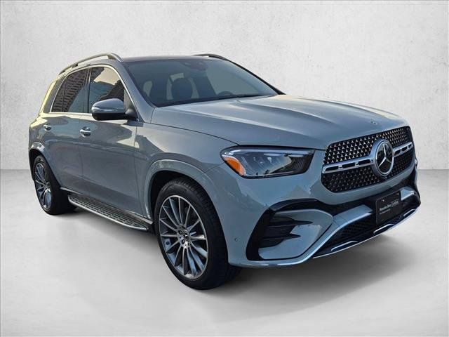 Certified 2026 Mercedes-Benz GLE 450 4MATIC image 3