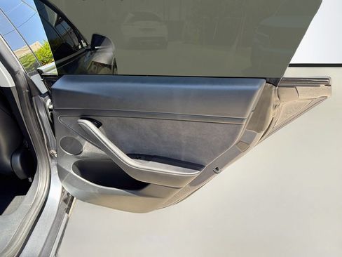 Used 2023 Tesla Model 3 Performance AWD/4WD image 32