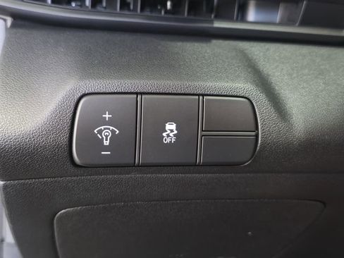 New 2025 Hyundai Elantra Sport image 21