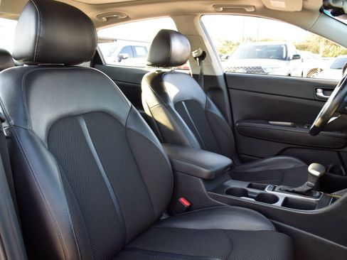 Used 2019 Kia Optima S w/ S Panoramic Sunroof Package FWD image 22