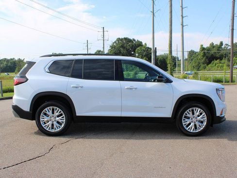 New 2026 GMC Acadia Elevation w/ Super Cruise Package FWD image 18