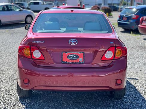 Used 2010 Toyota Corolla LE FWD image 7