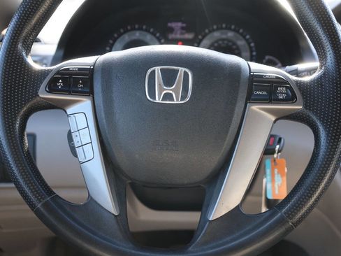 Used 2016 Honda Odyssey LX image 19