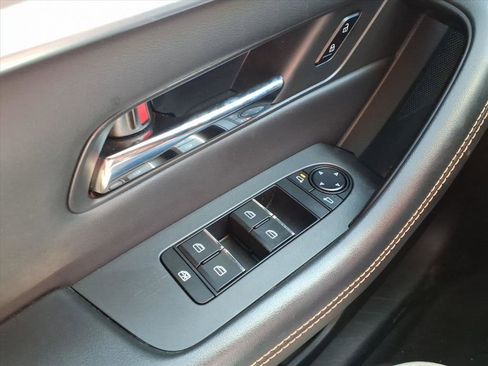 Used 2025 MAZDA CX-70 Plug-In Hybrid w/ Premium Pkg image 20