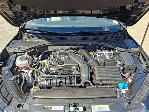 Certified 2023 Volkswagen Jetta SE image 29