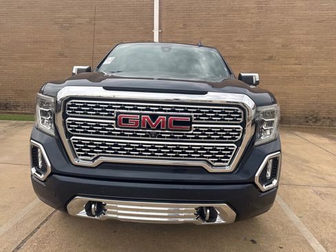 Used 2020 GMC Sierra 1500 Denali w/ Denali Ultimate Package AWD/4WD image 2