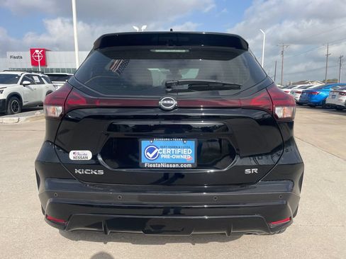 Certified 2024 Nissan Kicks SR w/ SR Premium Package FWD image 4