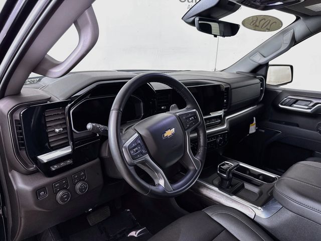 Used 2026 Chevrolet Silverado 1500 LTZ AWD/4WD image 10