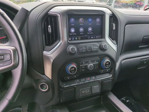 Used 2022 Chevrolet Silverado 1500 LT Trail Boss w/ Bed Protection Package image 29