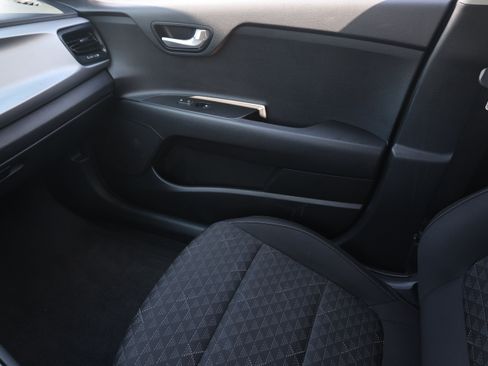Used 2023 Kia Rio S FWD image 10