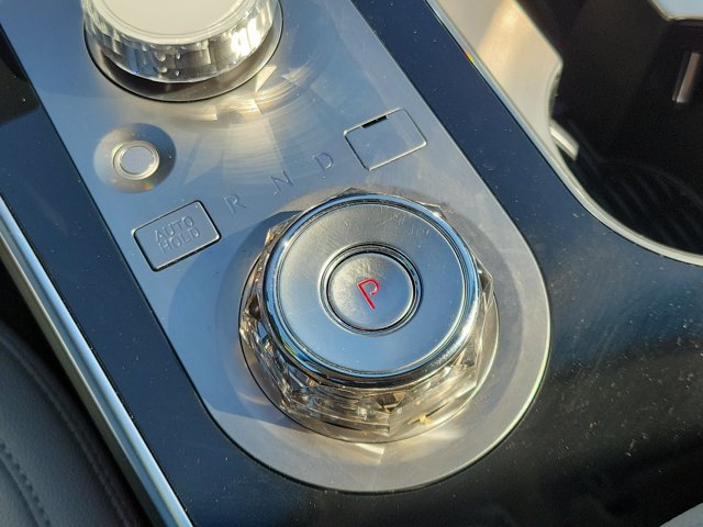 Certified 2026 Genesis GV80 2.5T RWD image 31