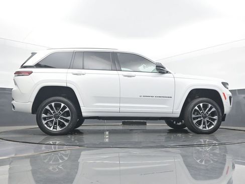 Used 2022 Jeep Grand Cherokee Overland image 57
