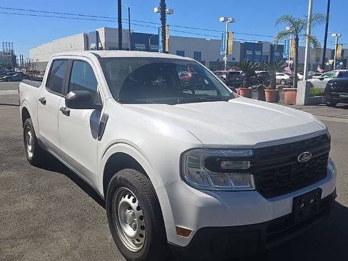 Used 2022 Ford Maverick XL image 1