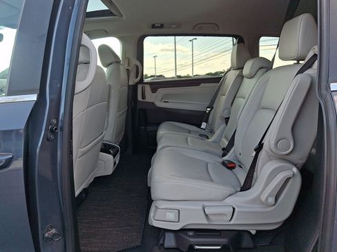 Used 2025 Honda Odyssey EX-L image 10