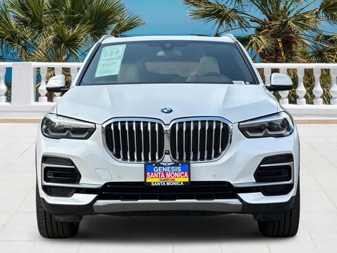 Used 2022 BMW X5 sDrive40i w/ Parking Assistance Package image 9